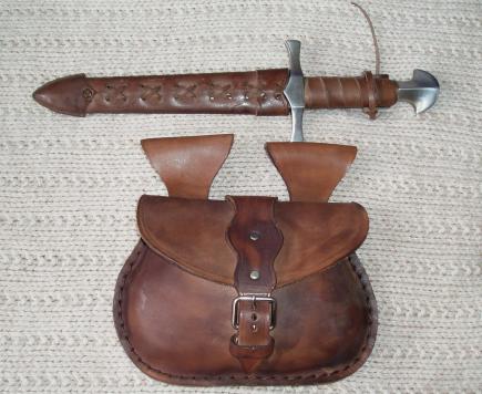 37cm, tout cuir